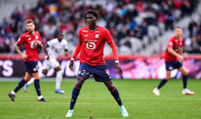 法甲焦点对决：布雷斯特主场迎里尔，欧冠资格之争悬念重重