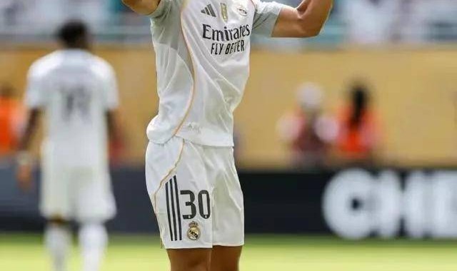 1-0！世俱杯疯狂夜：穆阿尼失单刀尤文出局