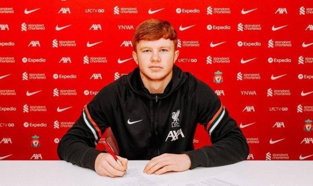 斯蒂芬森：回到利物浦和老将训练感觉很好 乔-戈麦斯指导我踢中卫