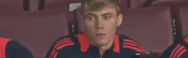 曼联锁定新中锋，清洗霍伊伦德，或租借回意甲效仿拉什福德