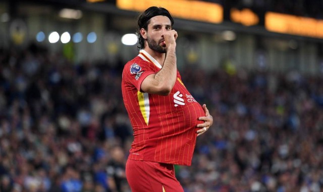 英超头一遭！利物浦夺冠后三轮不胜 一数据=历史级耻辱