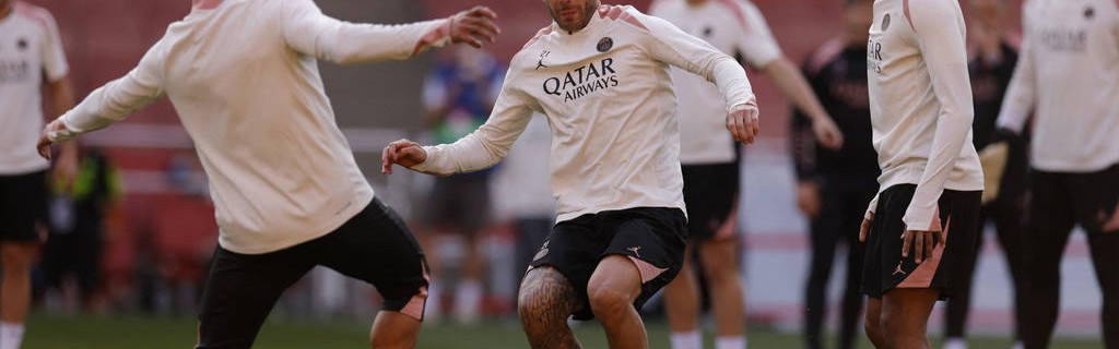 40欧看大屏幕！巴黎圣日耳曼欧冠决赛“神操作”，是宠粉还是割韭菜？