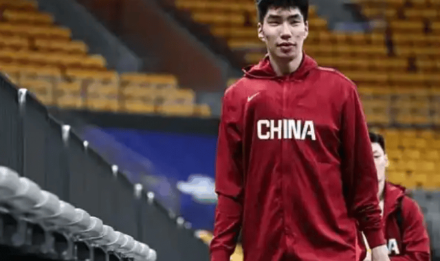 余嘉豪签西甲后采访！保持针对训练提升综合能力，保持绝对上进心