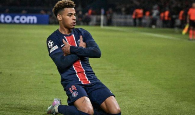 费迪南德盛赞杜埃：19岁少年自信踢法无上限