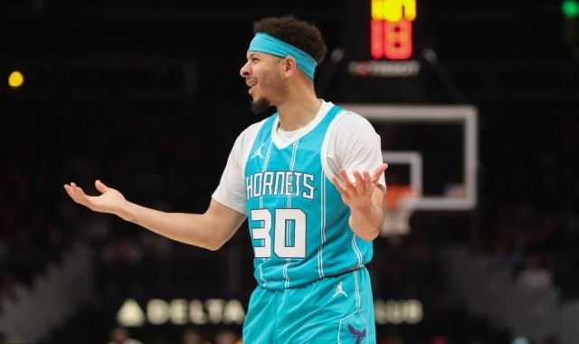 小库里和小佩顿预计底薪签约勇士 这是联盟共识