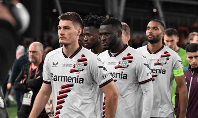 德甲联赛激战正酣，海登海姆与埃尔沃斯堡的交锋备受瞩目。一场战术智慧与球员实力的全方位较量