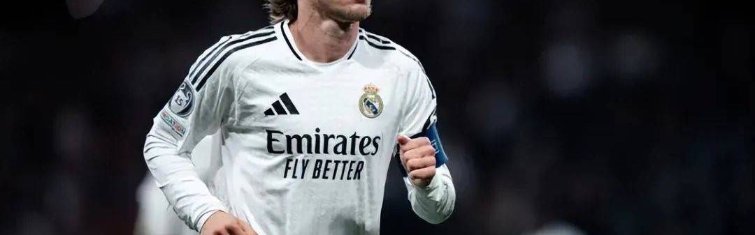 皇马更衣室彻底大清洗，莫德里奇比赛怒骂维尼修斯，现在就被踢走