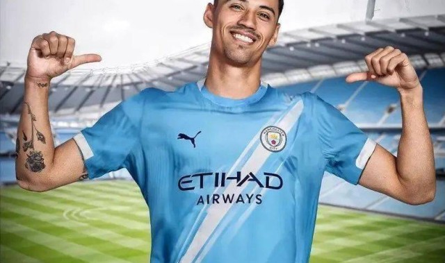 AC米兰震动，十人离队，2亿欧资金重建，莫德里奇空降圣西罗