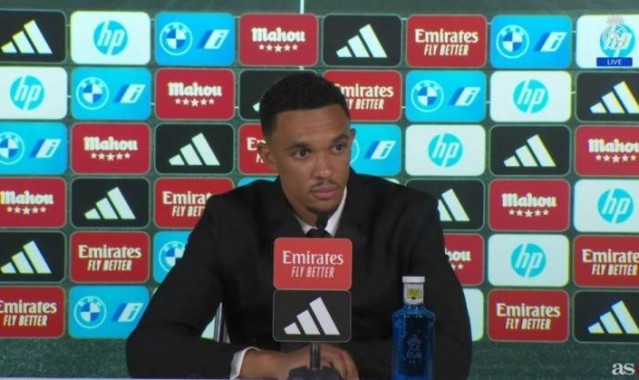 阿诺德亮相发布会：等这一天已很久了 我以很好的方式离开利物浦