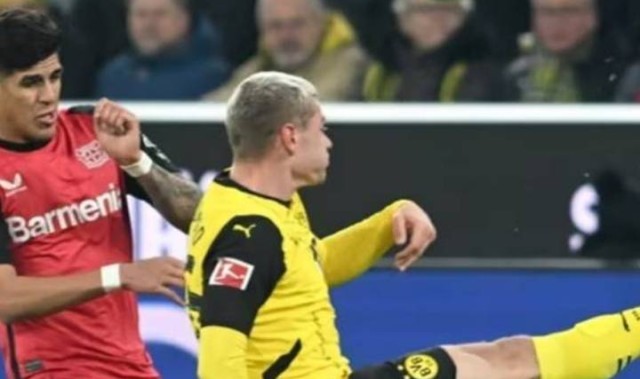 预测维拉2-3热刺维拉与切尔西同积63分争欧冠席位 拉什福德伤缺